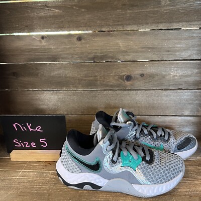 Kids Childrens Nike Elevate Gray Athletic Basketball Shoes Sneakers Size 5 Y GUC