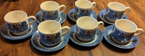 Lot of 7 Churchill of England BLUE WILLOW Cups Mugs & Saucer Sets 