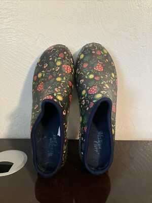 WESTERN CHIEF Women's Garden Classic Clog Rain Shoes (Strawberries) ~ Size 10