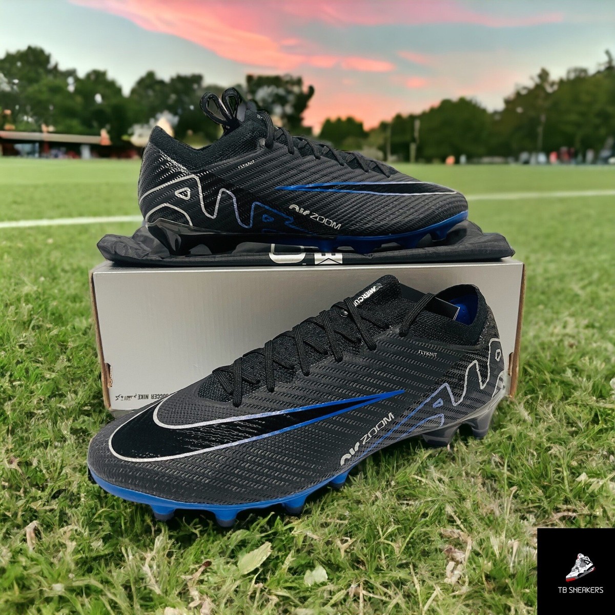 Men's Size 6.5 - Nike Mercurial Vapor 15 Artificial Grass Soccer