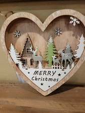 Gerson Int. "Merry Christmas" Heart Light Up Woodland Scene w/ Hanger PRETTY!