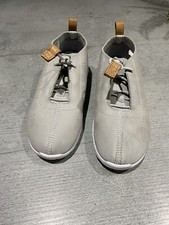 Clarks SPRINT ELITE Boys /Girls Grey Leather Trainers UK 12.5G Worn Once Inside