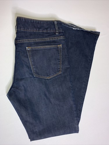 Gap Womens Essential Bootcut Dark Wash 