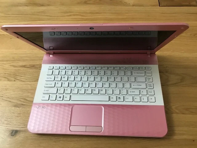 Sony VAIO VPCEG 14.1" i7 2620M laptop - Windows 10 500  8 GB HDD Office pro 16  - Image 4 of 4