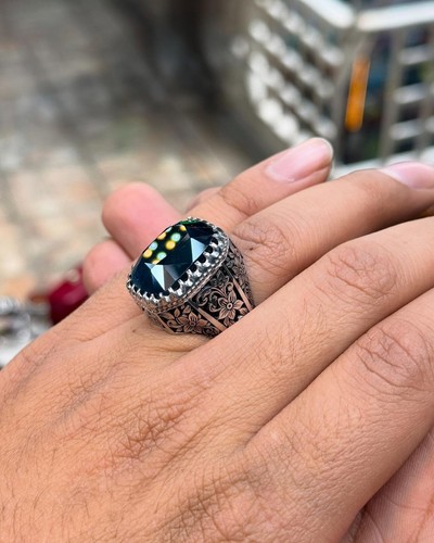 London Topaz Stone Silver Ring – Stunning Blue Gemstone Jewelry, Sterling Silver - Picture 3 of 5