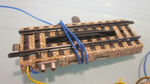 Märklin vía M 5112 pack de 5 desenganchadores (uncouplers)