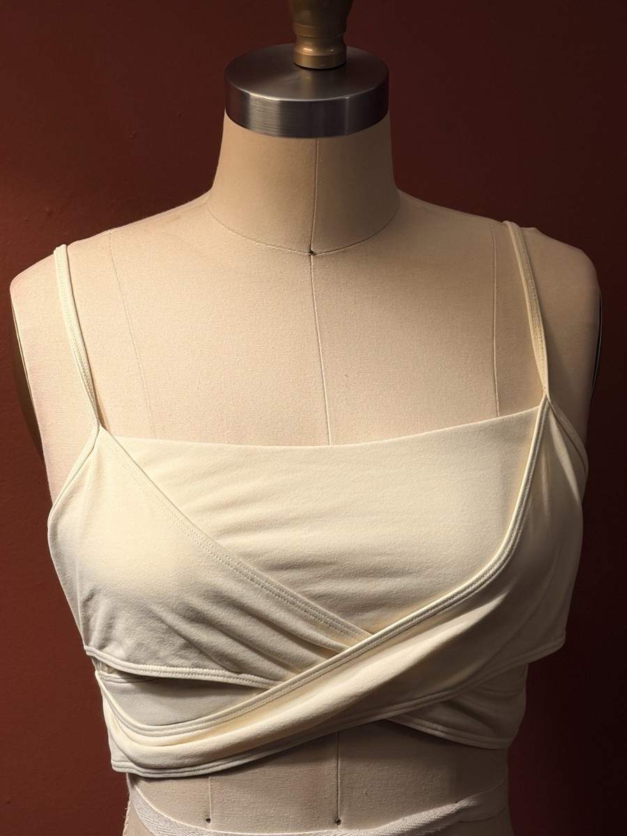 Alo Yoga Escalate Wrap Top Ivory Size Medium Cropped Sports Bra