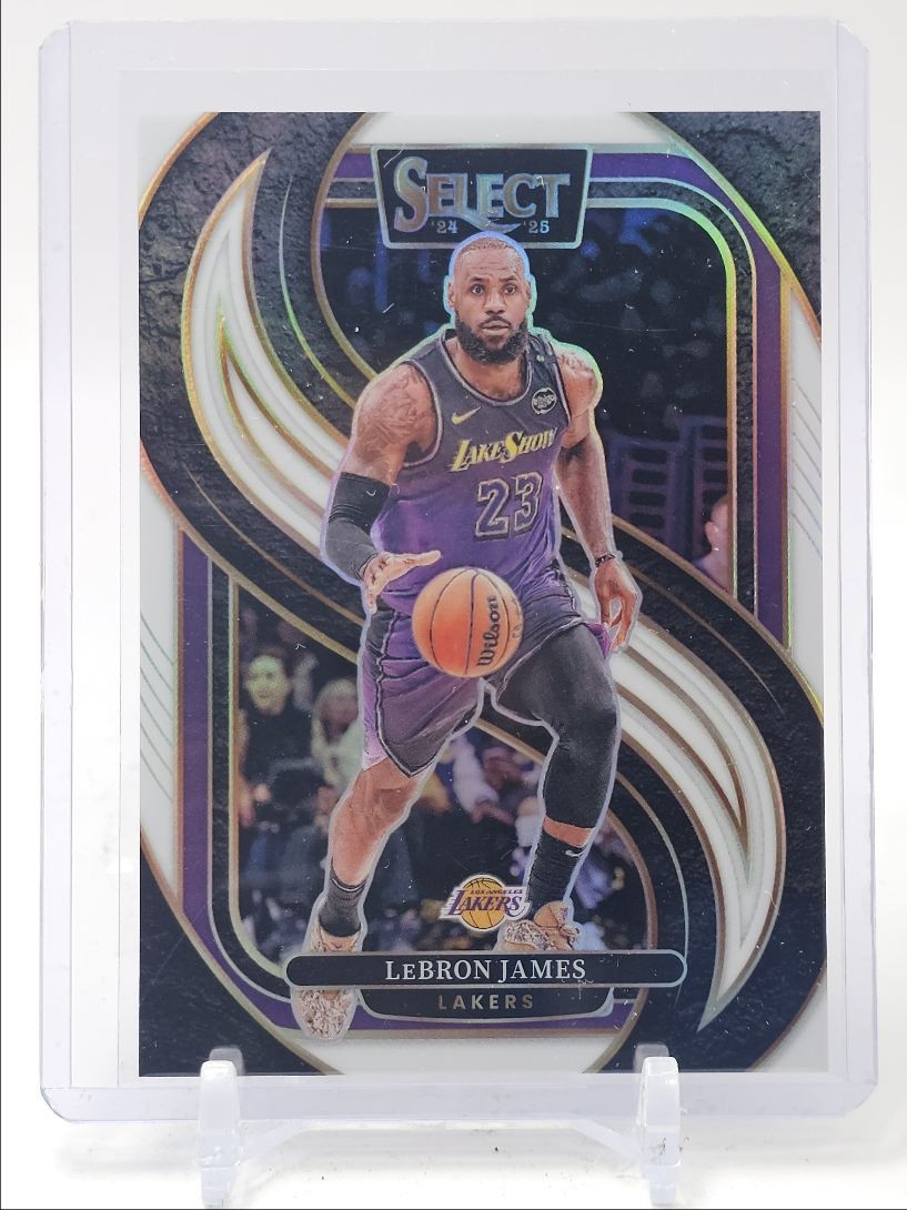 LEBRON JAMES 2024-25 SELECT PREMIER LEVEL WHITE PRIZM LAKERS /149 Q3464