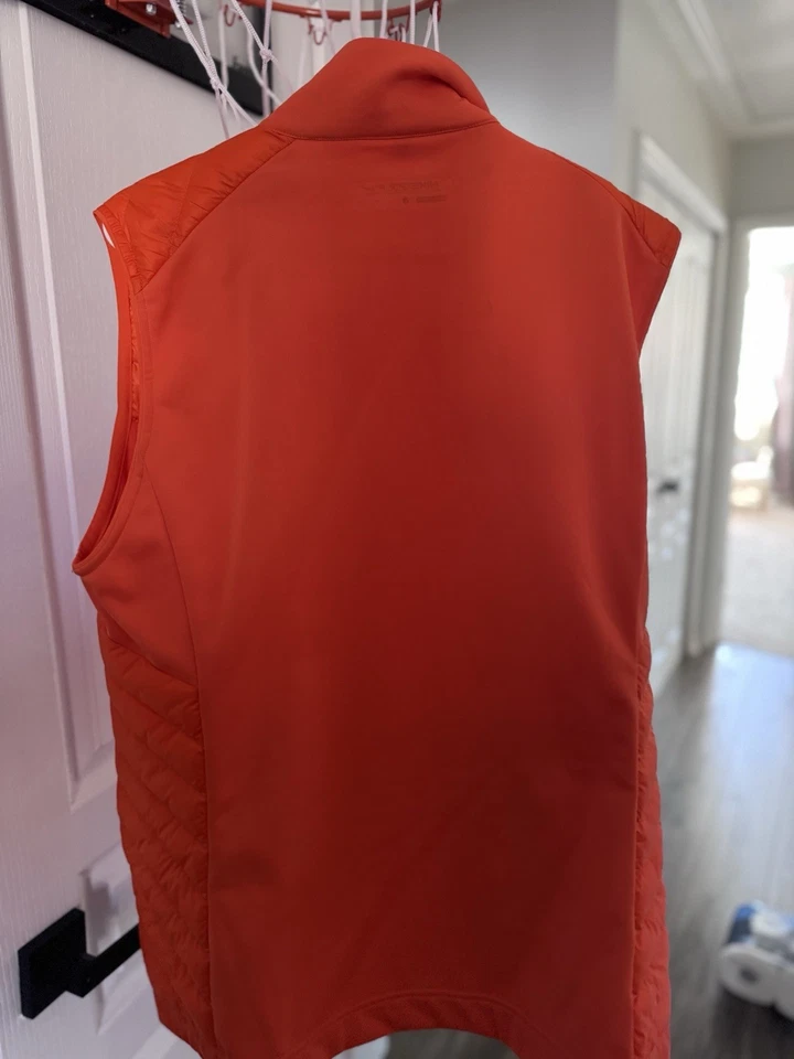 Chaleco acolchado naranja Nike Golf para hombre - talla grande Foto 3 de 3