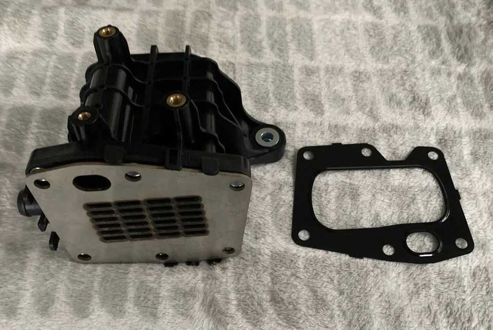 9678745680 EGR Cooler Housing With Gasket Peugeot Citroen Ford 9807593080 - Image 2 of 4