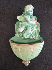 Acquasantiera da Parete in Ceramica Decorata Con Angelo Putto