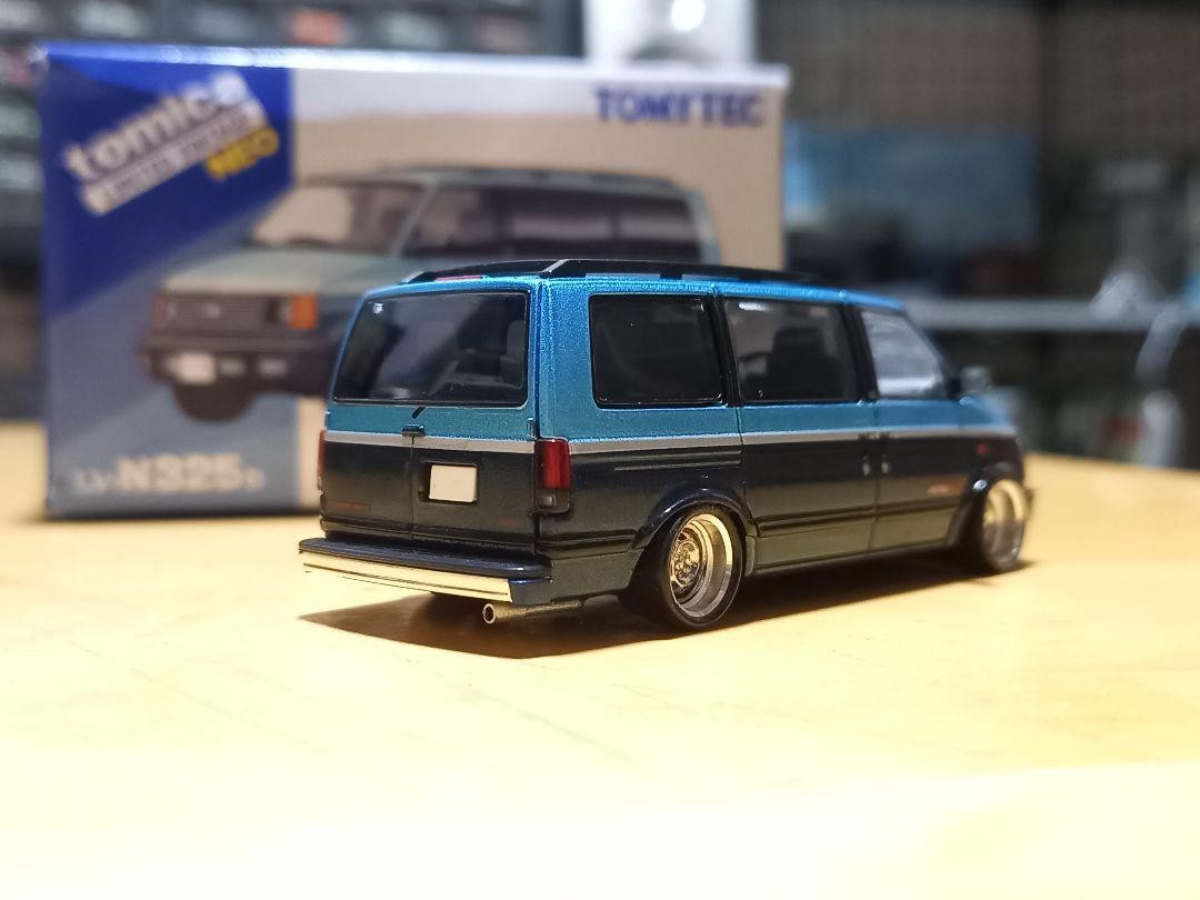 CHEVROLET ASTRO ブラックラジコンカー CHEVROLET ASTRO ブラックラジコンカー