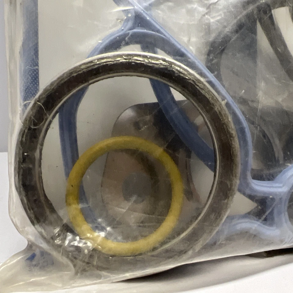 Комплект прокладок головки блока цилиндров GM 88890682 новый от оригинального производителя 1998-2002 Sunfire Cavalier - Изображение 2 из 4