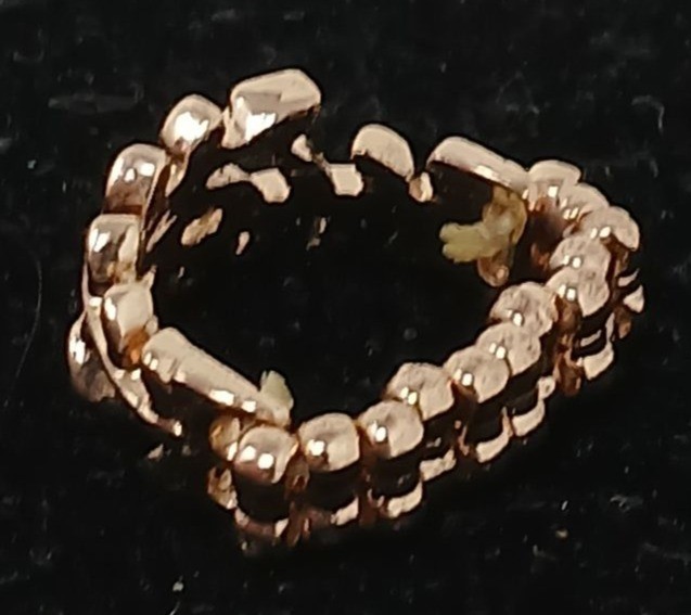 Adjustable Goldtone Leaf Design Ring Elegant & St… - image 8