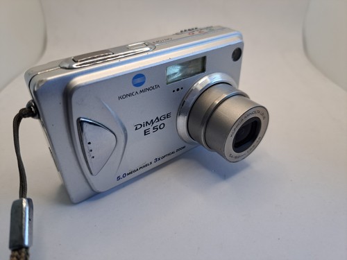 Konica Minolta Dimage E50 5.0MP Digitalkamera, silber - getestet - Bild 2 von 5