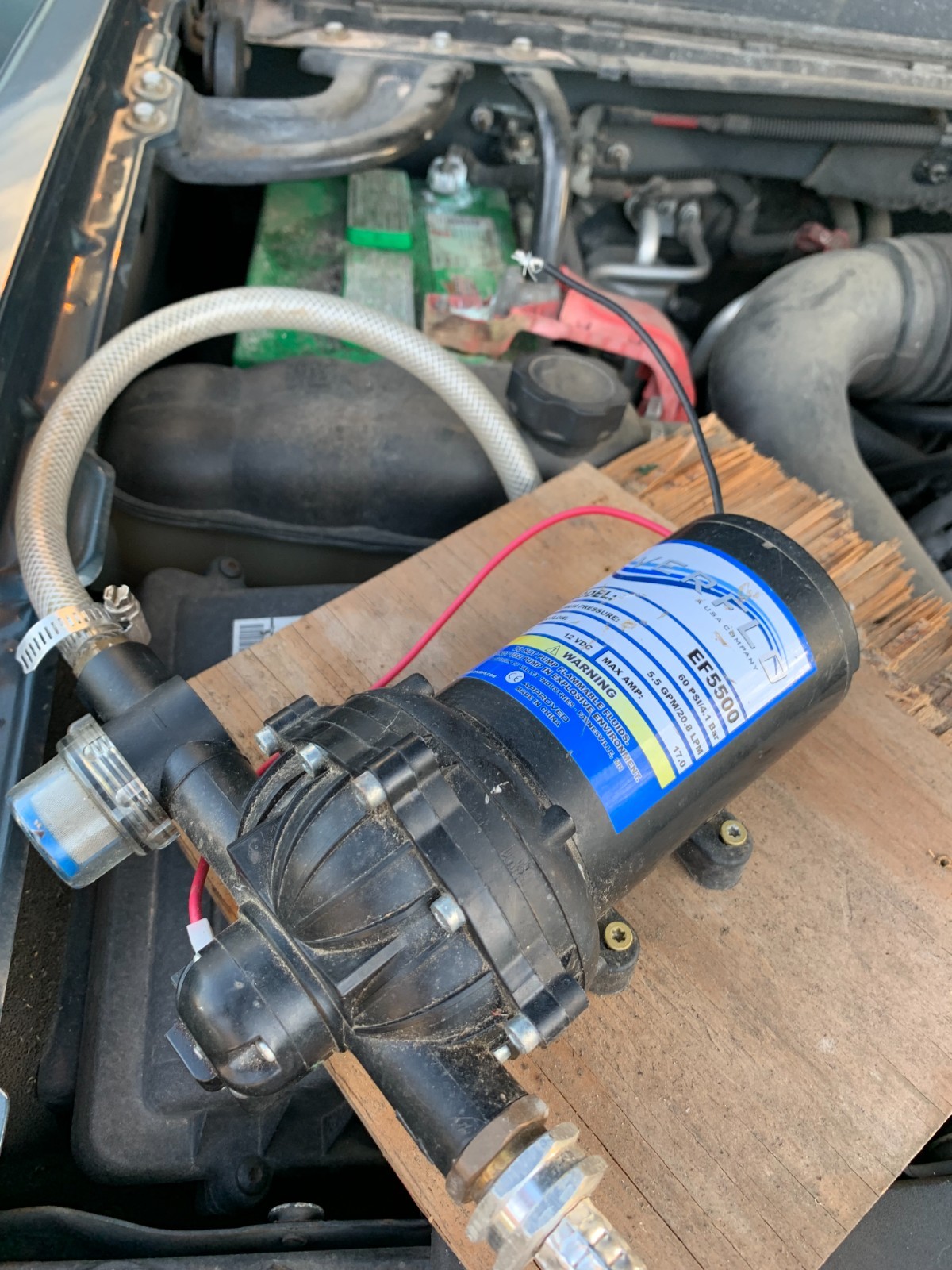 Everflo EF5500 Diaphragm Pump 60 Psi/4.1 Bar 5.5 Gpm 12 Volt VDC 17 Amp