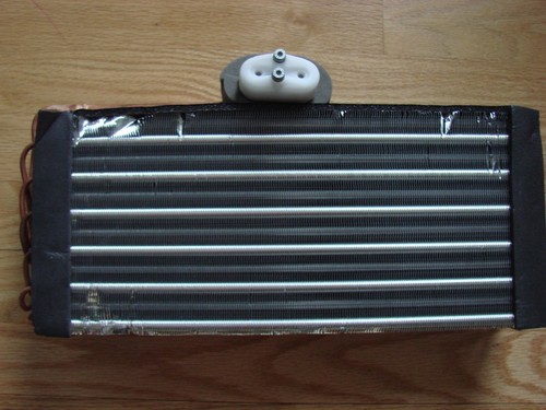 Behr Hella Service 351210791 A/C Evaporator for select Porsche models