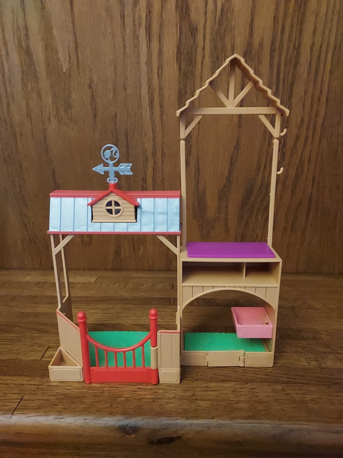 Barbie Sweet Orchard Farm Vet Playset 2015 Mattel 