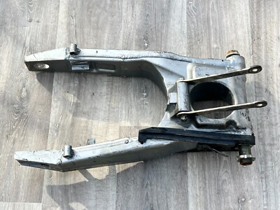 Swingarm Kawasaki ZXR 400 750 Idler Swinging Arm 1697