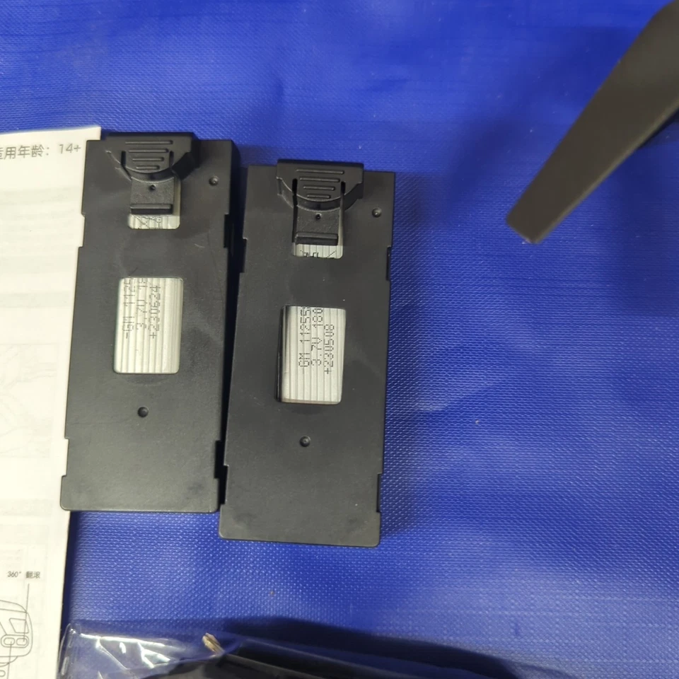 Morly IDEA 12 PRO BRUSHLESS MOTOR Folding Remote Control UAV Flip 3D FPV Drone - Image 4 of 4