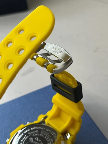 CASIO G-SHOCK GF-8250-9JF Yellow Rubber Solar Digital Watch FROGMAN Unused Japan - Picture 19 of 24