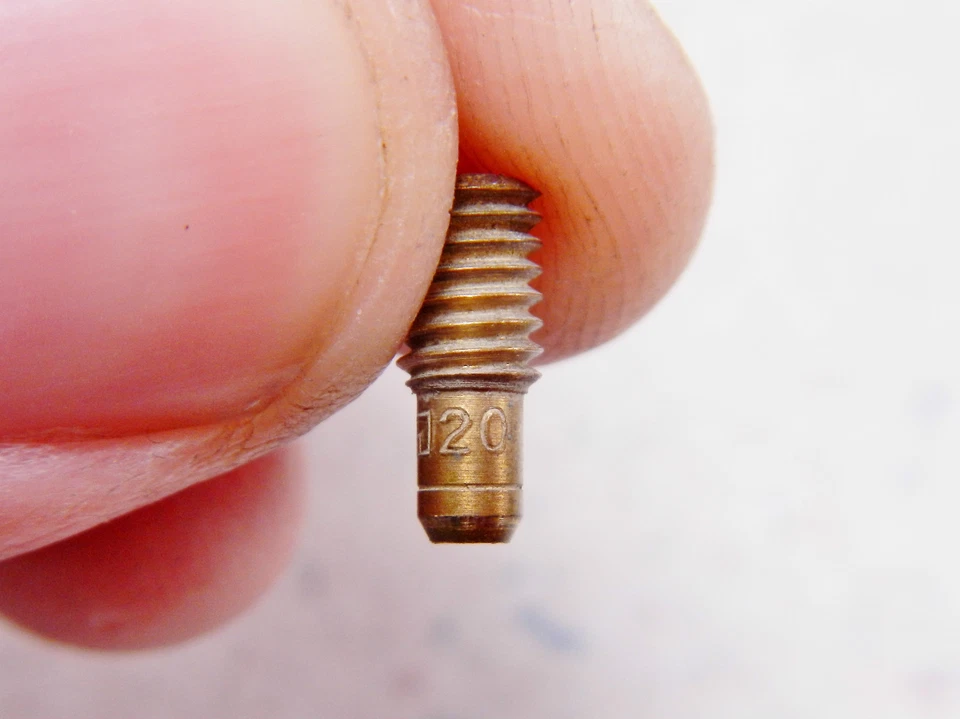 1974 YAMAHA RD60 CARBURETOR  PILOT SLOW JET #20 - Image 4 of 4