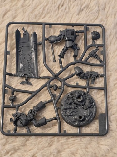 Terminator Space Marine 40k Warhammer Heroes First Company Series 2 - Picture 5 of 43