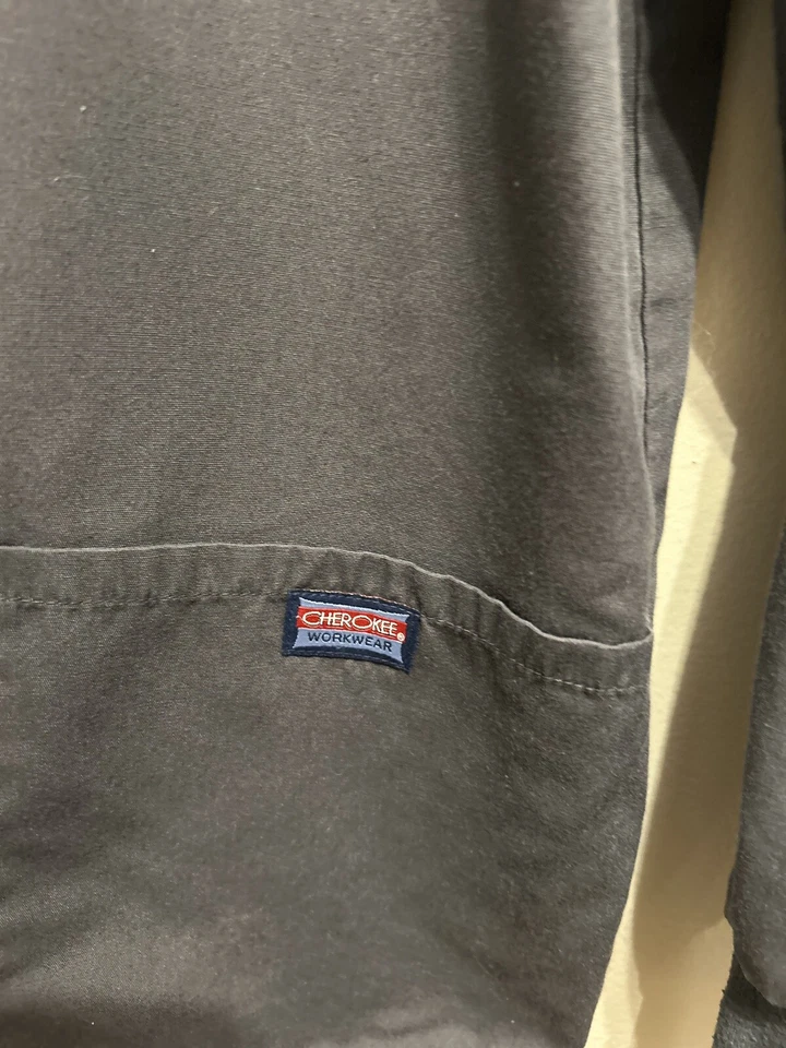 Authentic Cherokee Workwear Women's Gray Lab Coat Small? Long Sleeve Pockets - Image 2 of 4