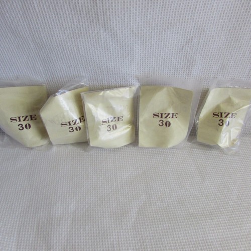 Lot of 5 Vintage Dollspart Dollscrew Doll Screw Size 30 New Old Stock - Picture 2 of 3