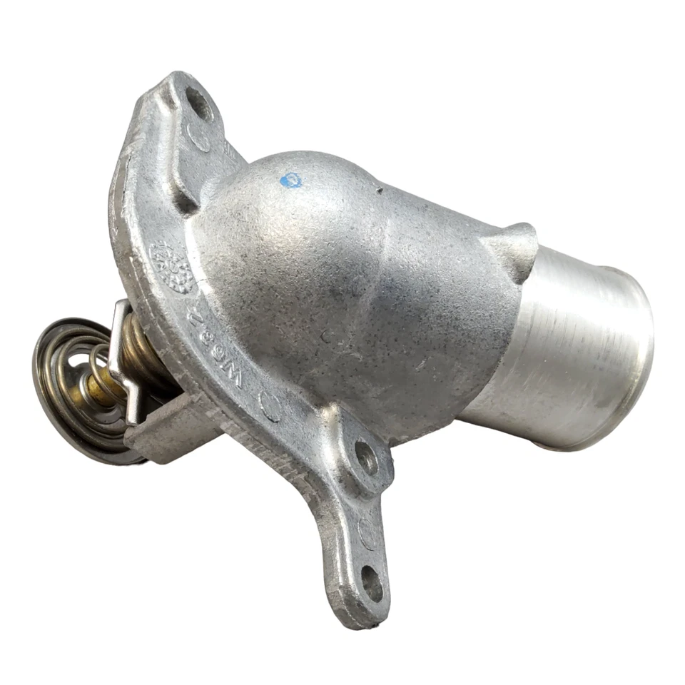 Nueva carcasa de refrigerante GM con termostato para 98-02 Camaro Firebird 97-03 Corvette LS1 Foto 4 de 4