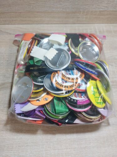 Vtg Street Rod Nationals NSRA Exhibitor Car Show Pinback Lot Of 130+ Pins - Picture 10 of 11