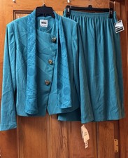 Leslie Fay Women's Micro suede Vintage Suit Skirt  Jacket Set w/ Scarf NEW Sz 8