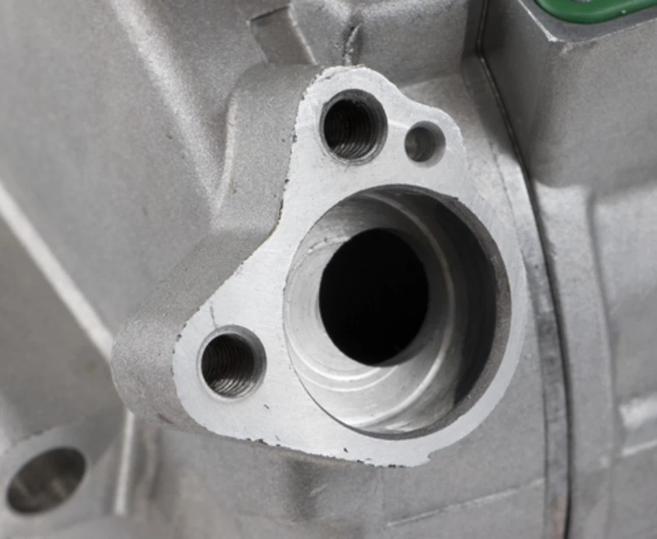 Compresor de aire acondicionado Four Seasons 78396 para modelos BMW seleccionados 96-06 Foto 3 de 4