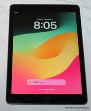 Apple iPad 6th Gen A1954 32GB Silver Unlocked Tablet