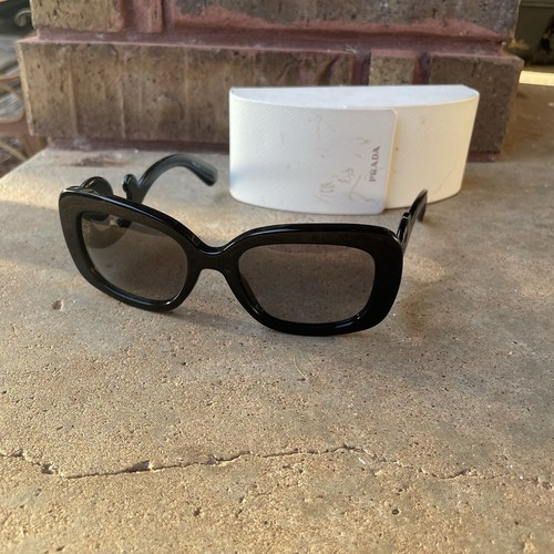 PRADA SPR-270 -A 1AB-3M1 Sunglasses 54 19 Made in Italy with Case - Picture 2 of 10