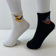 Womens Crew Socks Set 2 Bats Moon Jack-O-Lantern Witch Hat Print White Black