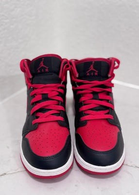 Size 7 - Jordan 1 Mid Alternate Bred
