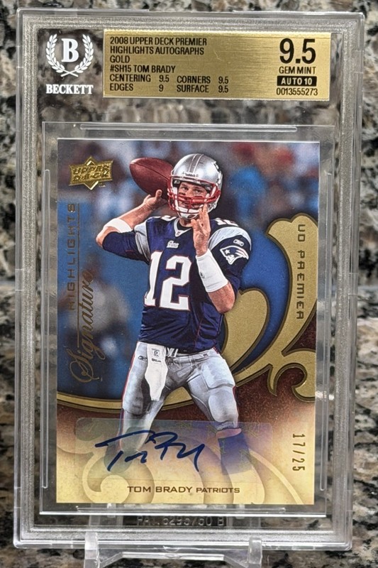 Rare 2008 Upper Deck TOM BRADY TRUE GOLD AUTO /25 BGS 9.5 10 AUTO Refractor SSP