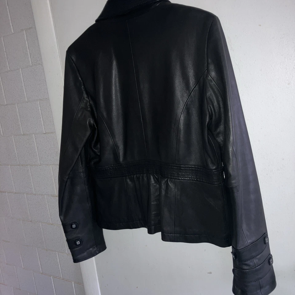 Kenneth Cole Reaction Black 100% Leather Button Front Spy Jacket Blazer Women L - Image 2 of 4