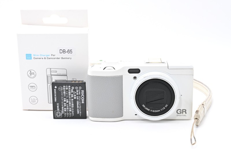 Ricoh GR Digital IV vintage camera equipment - eBay listing photo 1