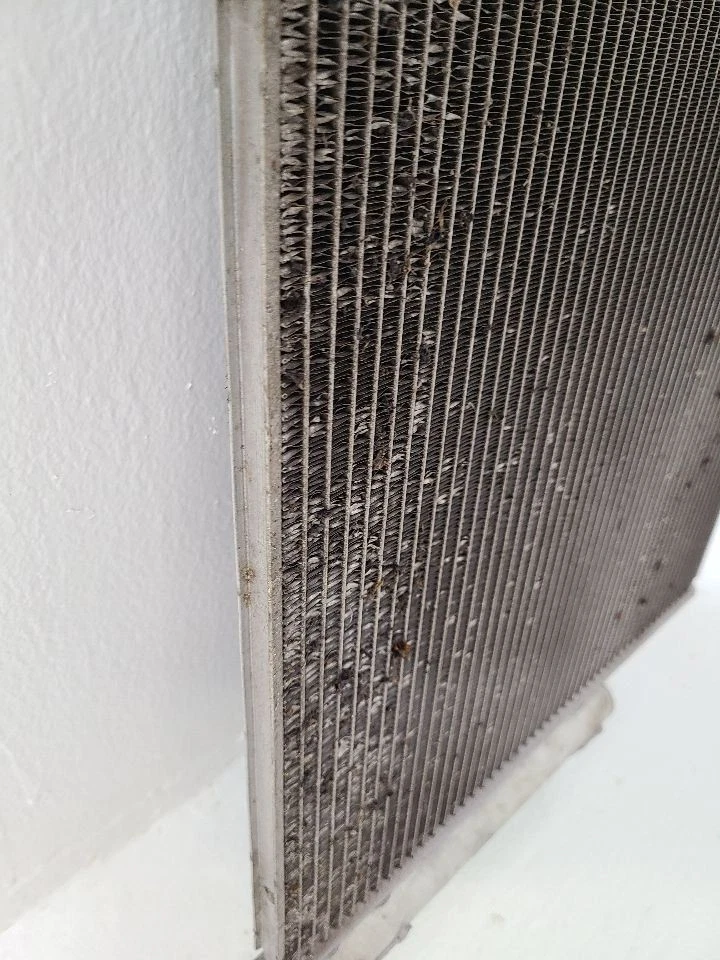 Chevrolet Spark 2013-2014 condensador de CA modelo de gasolina 95326121  Foto 3 de 4