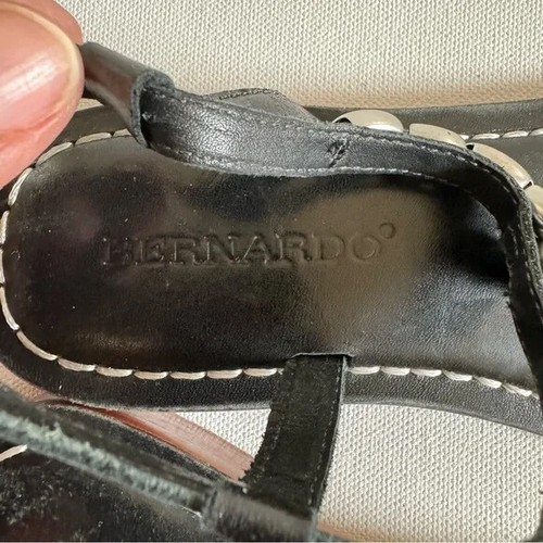 Bernardo Sandals Size 6.5M TRISTAN T Strap Beaded Thong Block Heel - Picture 10 of 10