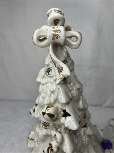 Vintage Ceramic Christmas Tree Lamp With Star Cutouts & Gold Accents Bow Topper - Picture 8 of 19