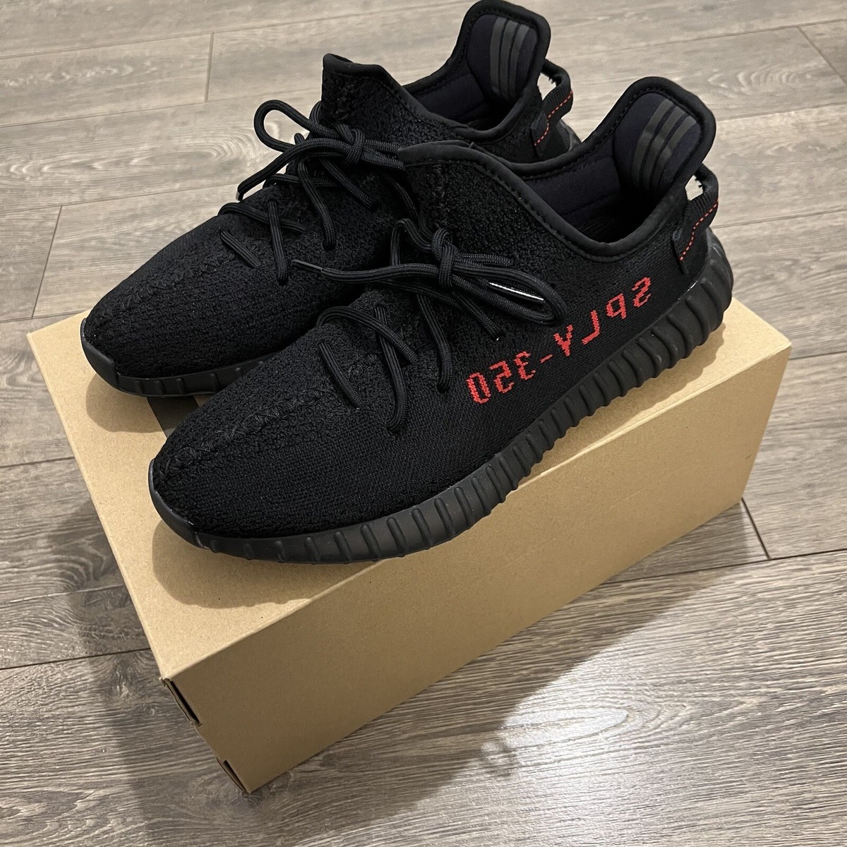 Adidas Yeezy Boost 350 V2 Bred Black Red CP9652 UK 10/EU 44 *Worn  Once*