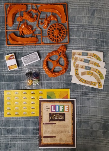 The Game of LIFE-Disney Pirates of the Caribbean At World's End-Unpunched Pcs - Picture 2 of 4