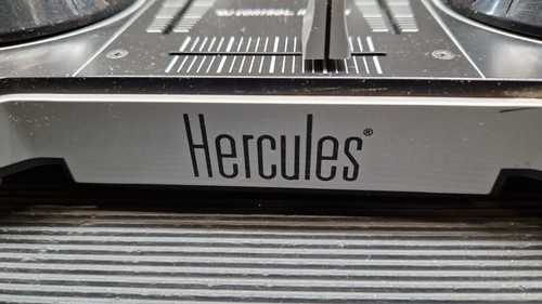 Hercules DJ Control MP3 e2 - gebraucht, funktionsfähig, Kratzer - Bild 6 von 9