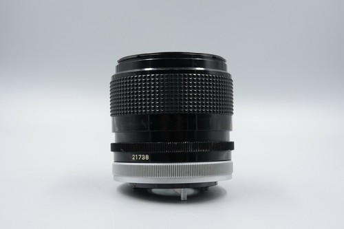 Canon FD 28mm f2 S.S.C. - Picture 3 of 12