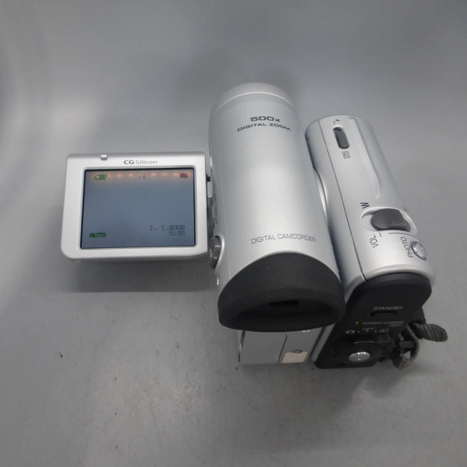 Sharp VL-Z1H Handheld MiniDV Camcorder Silver Tested - Image 3 of 4