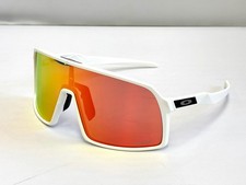 Oakley SUTRO Lite SWEEP VENTED SUNGLASSES WHI...