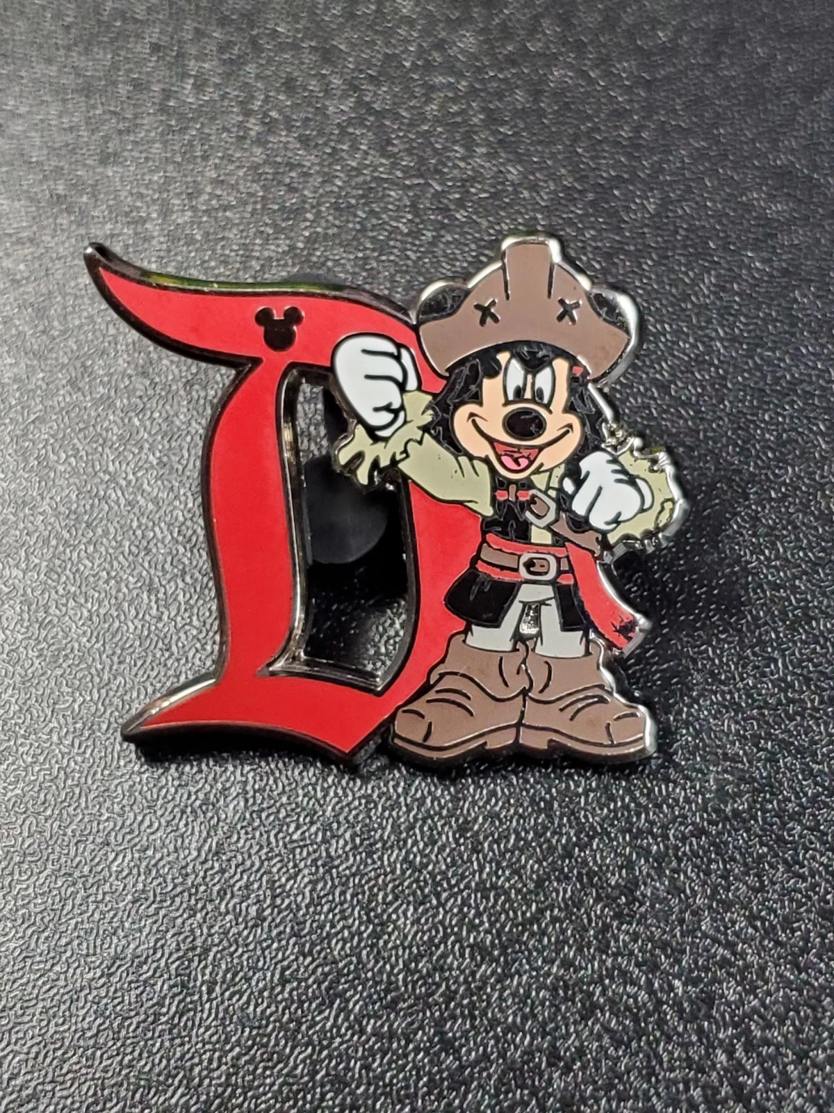 Pirate Mickey Pin Disneyland “D” Series Hidden Mickey 2020 Disneyland Resort